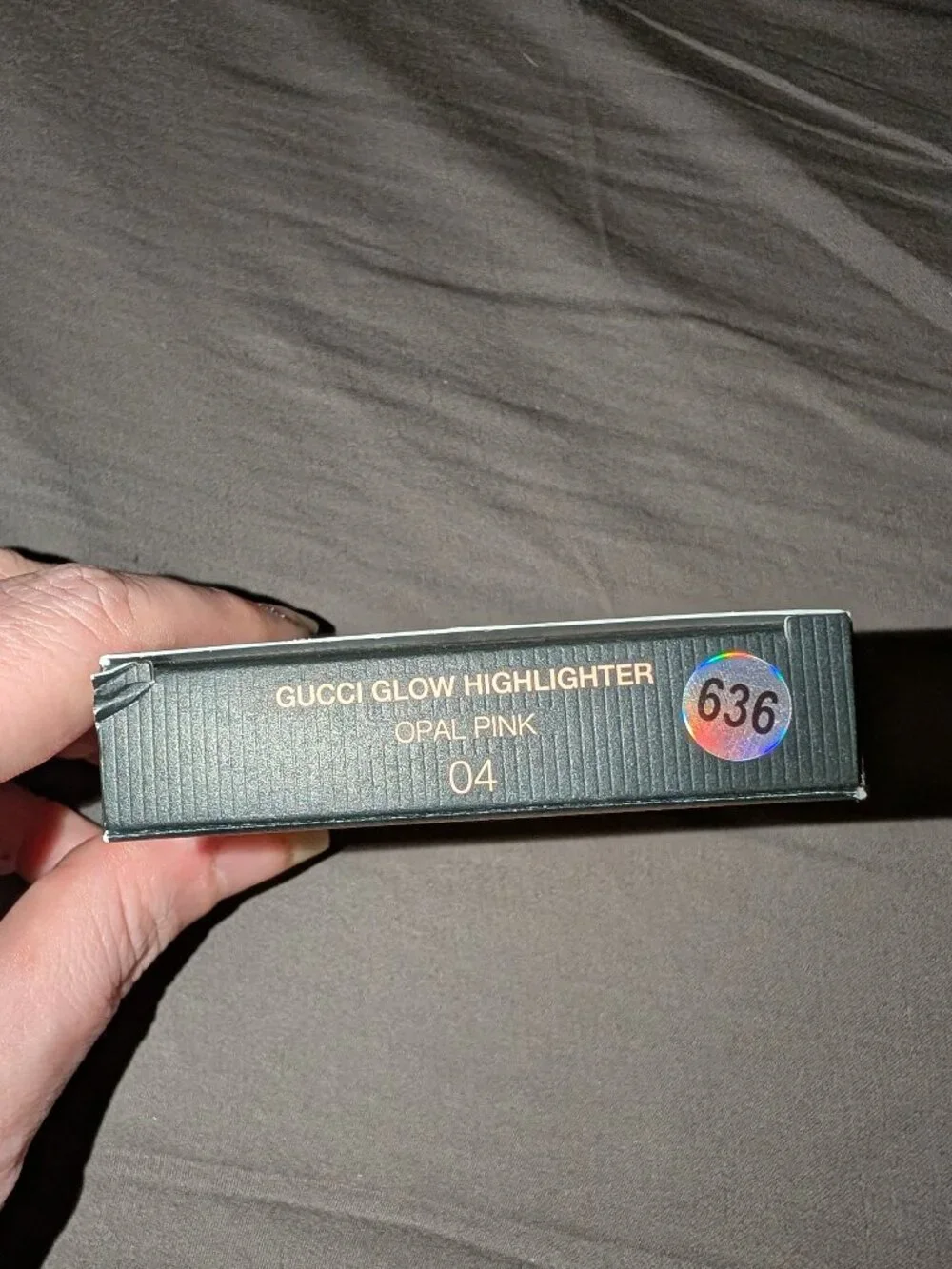 Gucci Glow Highlighter Opal Pink 04